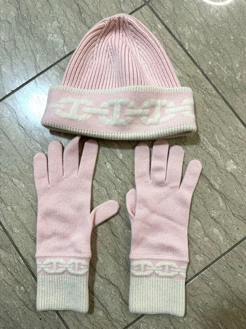 HERMES エルメス　手袋　ニットキャップ　ヘヴン　ローズ・プードル　エクリュ