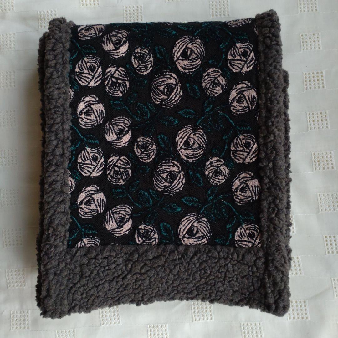 専用【新品未使用】minä perhonen rosy ボアマフラー