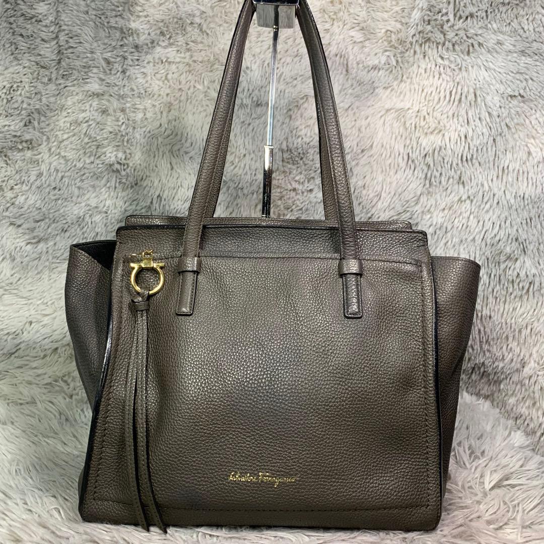 美品 SalvatoreFerragamo エイミー トートバッグ 肩掛け