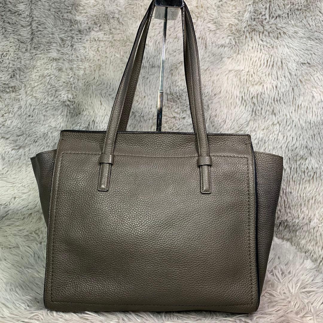 美品 SalvatoreFerragamo エイミー トートバッグ 肩掛け