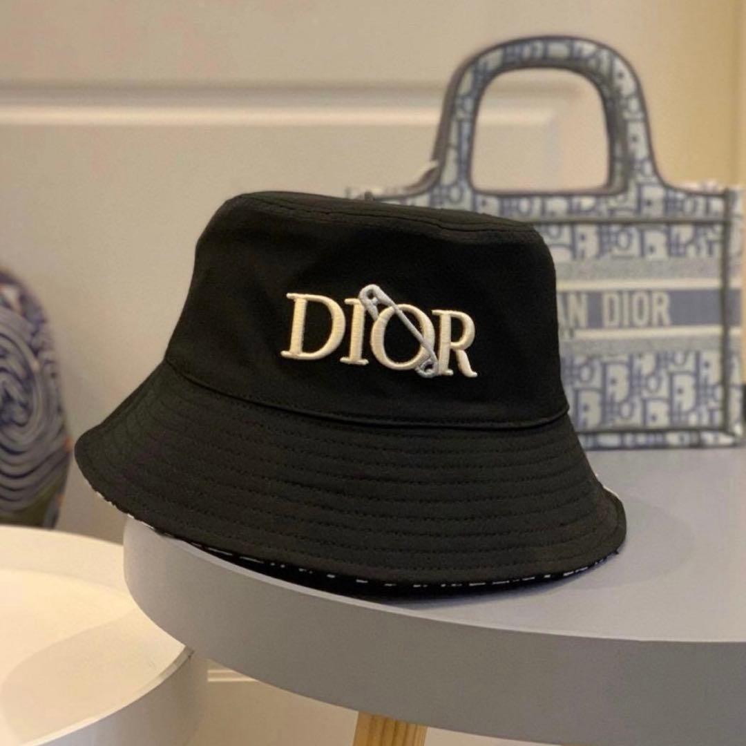 【値下げ中】クリスチャンディオール ハット Dior帽子