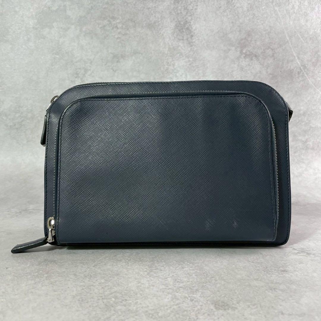 【人気モデル】PRADA セカンドバッグ 三角ロゴ サフィアーノレザー 紺色