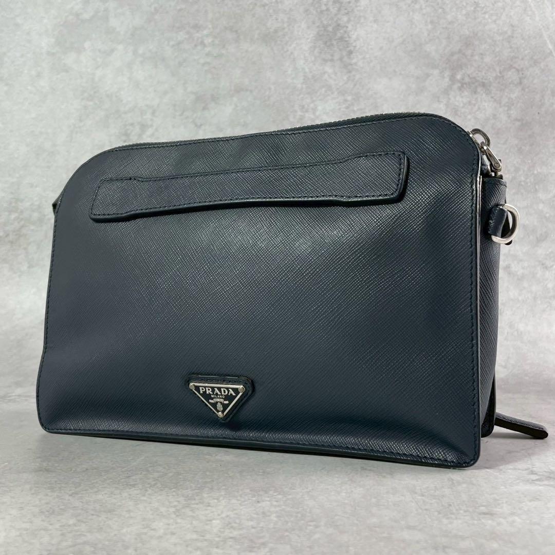 【人気モデル】PRADA セカンドバッグ 三角ロゴ サフィアーノレザー 紺色
