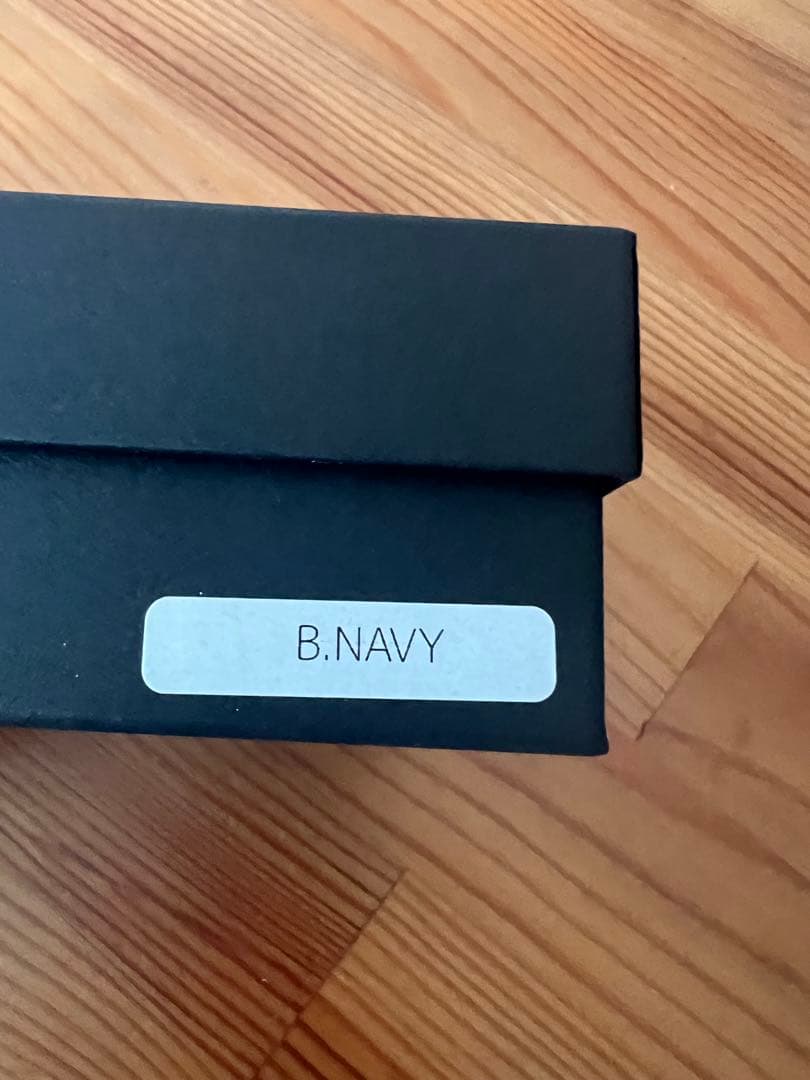 Iru ネイビー　財布