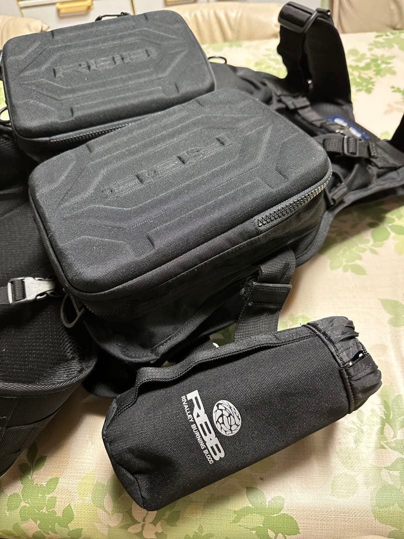 RBB ウェ-ディングベスト 25 LIMITED ブラック 美品