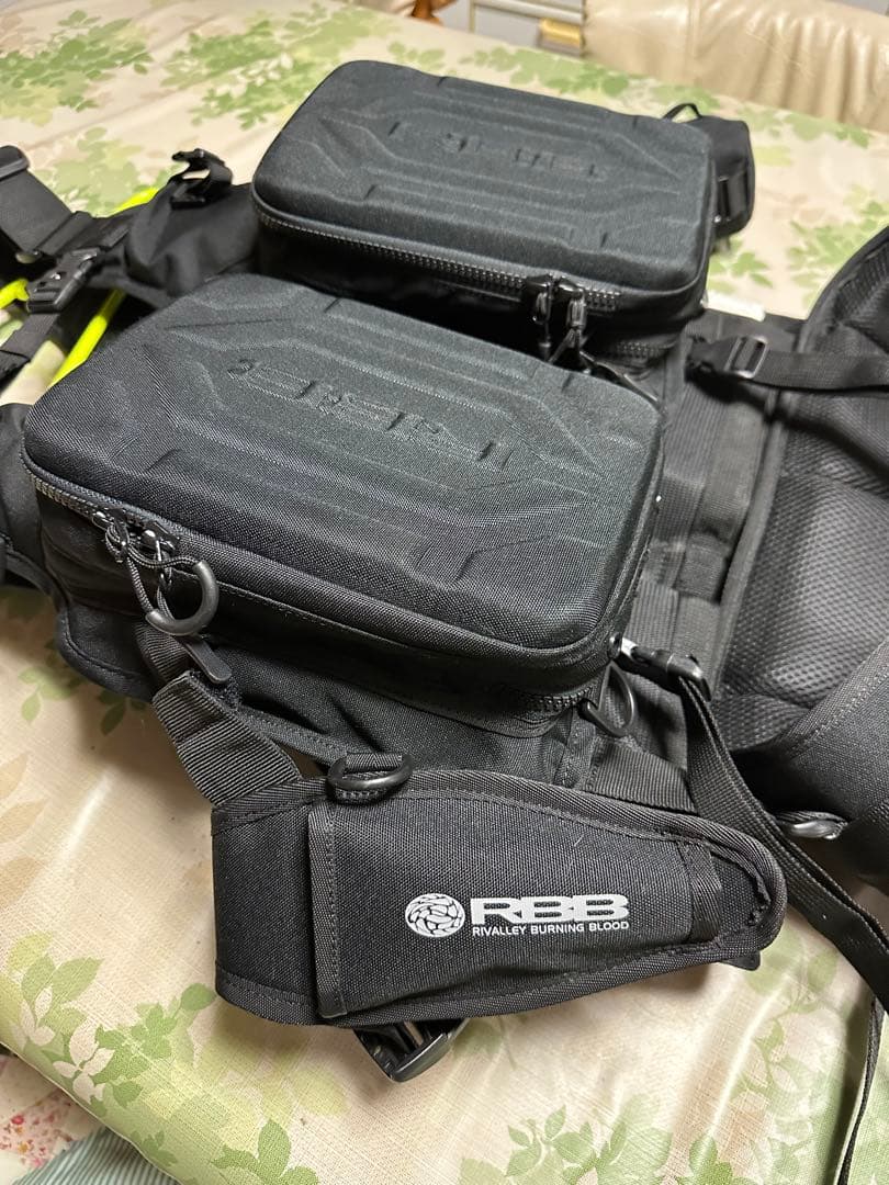 RBB ウェ-ディングベスト 25 LIMITED ブラック 美品