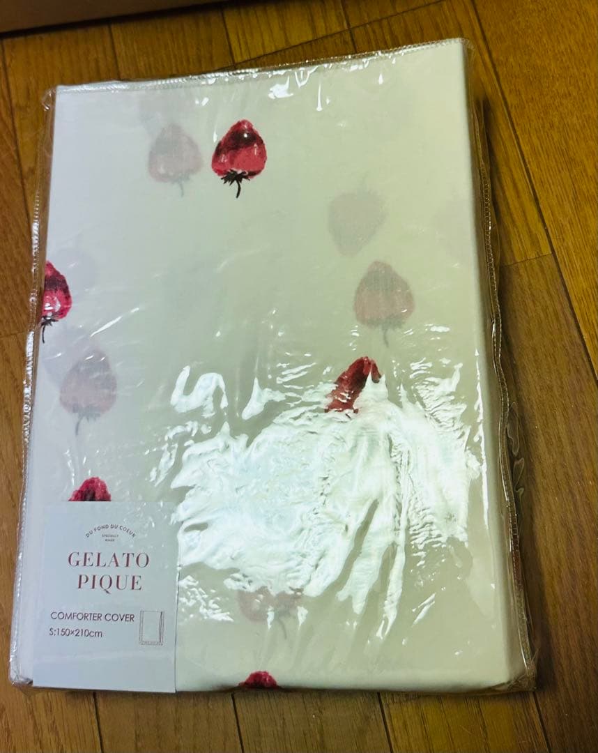 ジェラートピケ コンフォーターカバー 掛け布団カバー イチゴ柄 ホワイト
