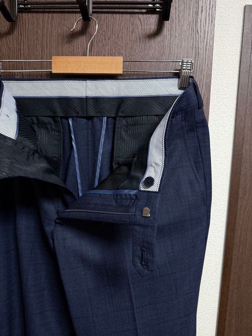 AB6新品未使用！最高級イタリア素材ロロピアーナ！ネイビーチェック柄スーツ！小訳