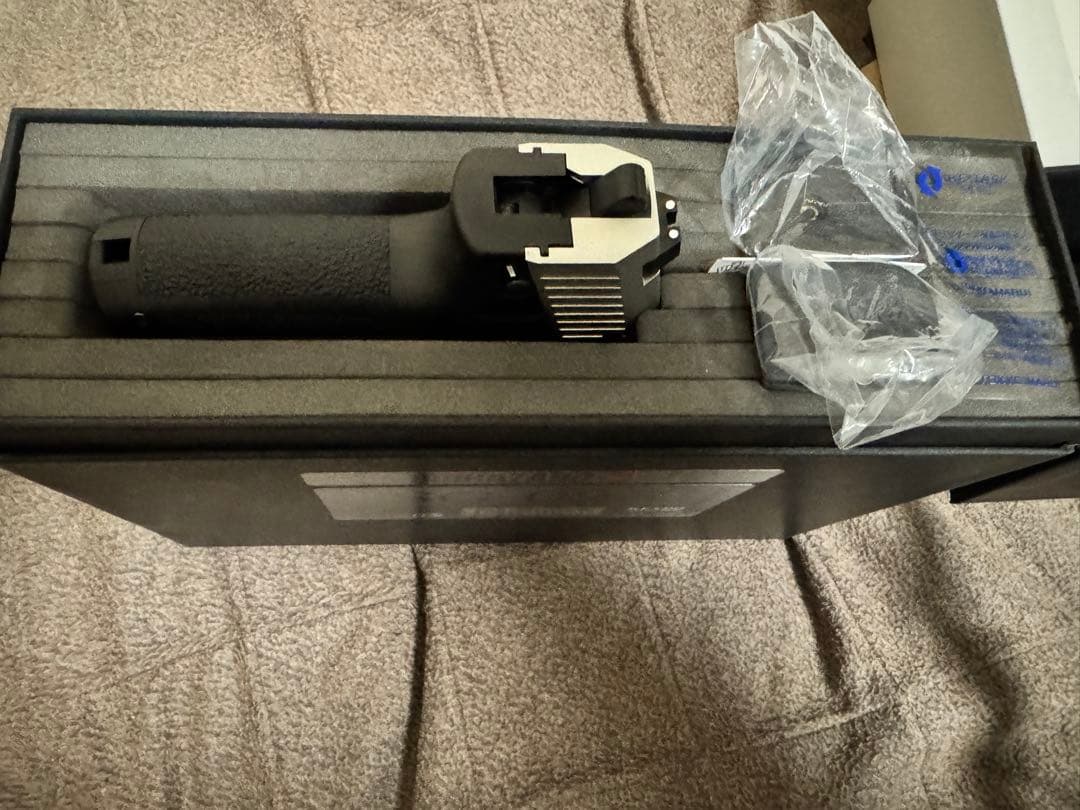 東京マルイ SG-09R バイオハザード RE:4 ガスガン sg09r