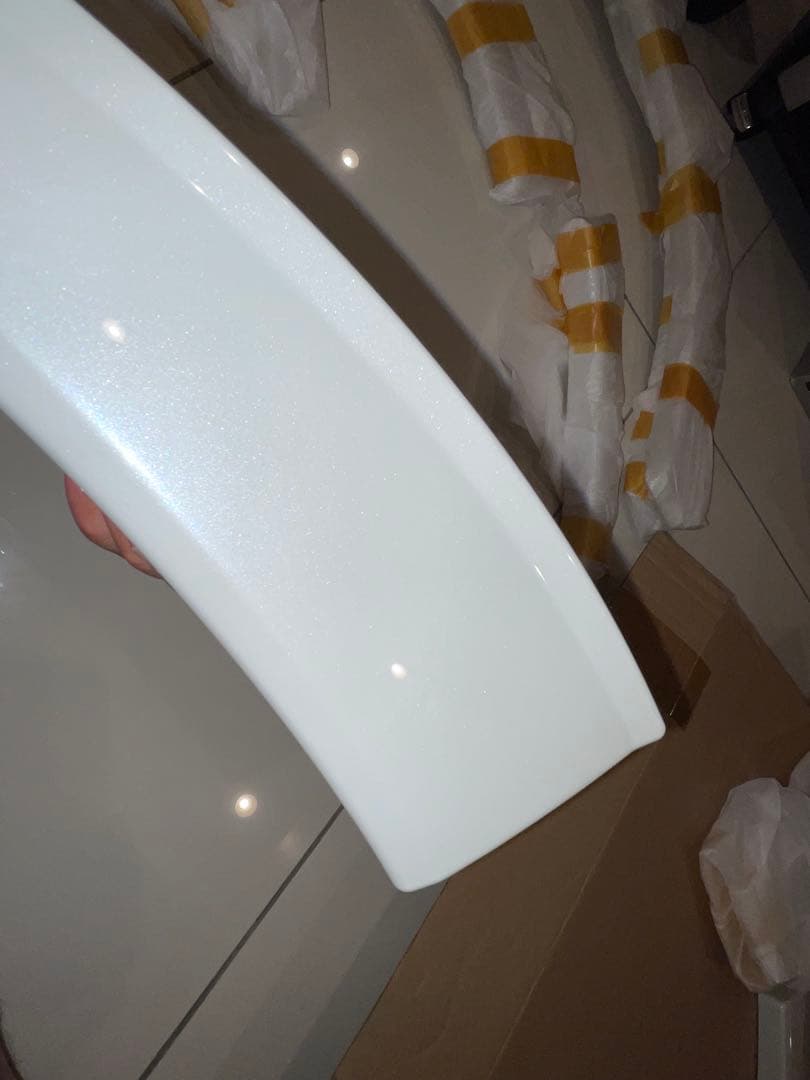 ハイエース　オーバーフェンダー　ZERO HOUSE