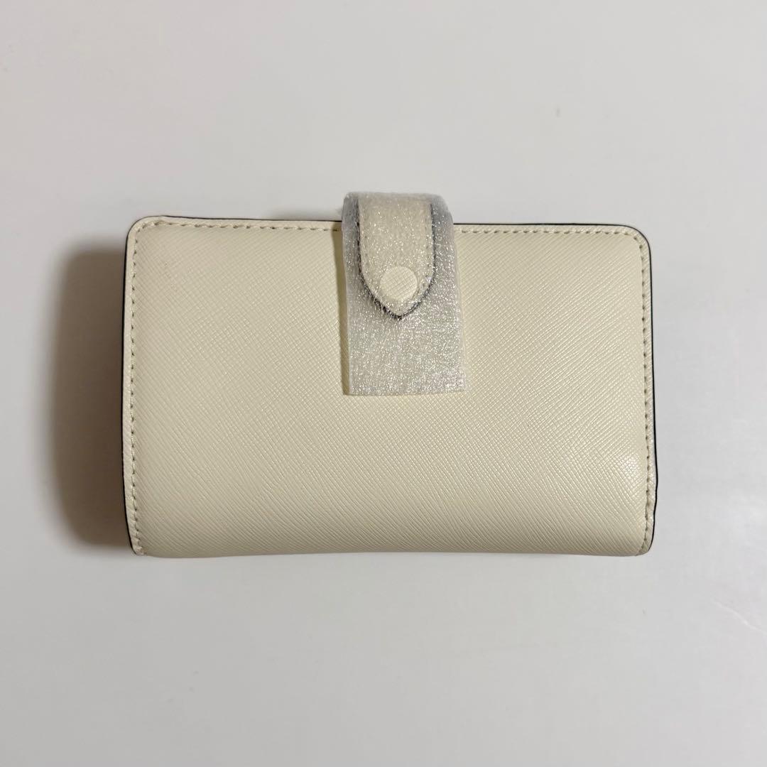 残り1点　kate spade ケイトスペード　ハート　二つ折り　財布　ホワイト