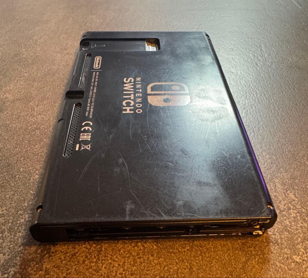 Nintendo Switch 本体、ドック