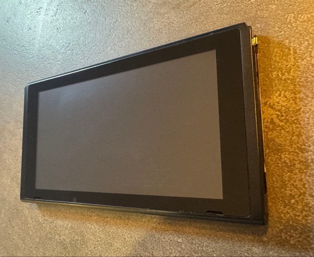 Nintendo Switch 本体、ドック