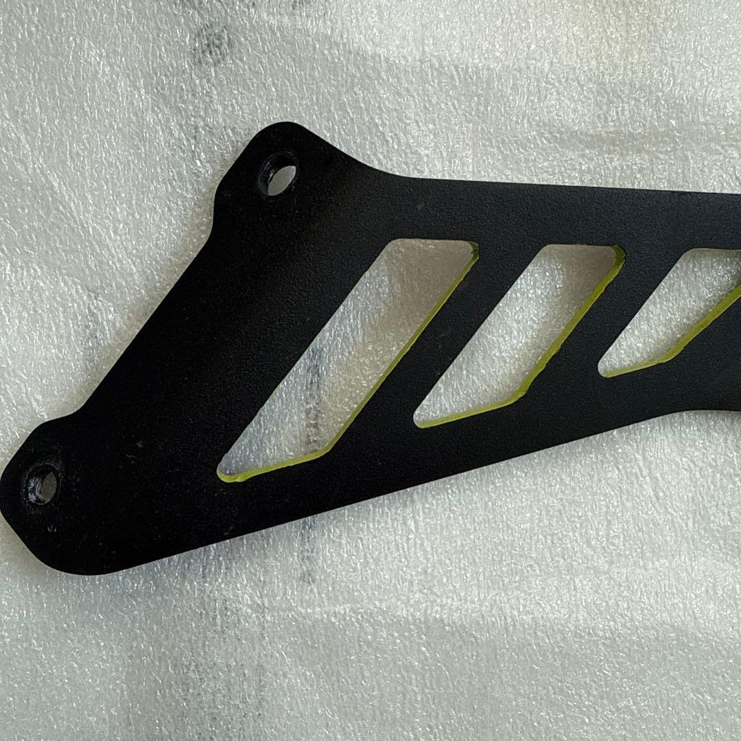 AKRAPOVIC サイレンサーステー zx10r