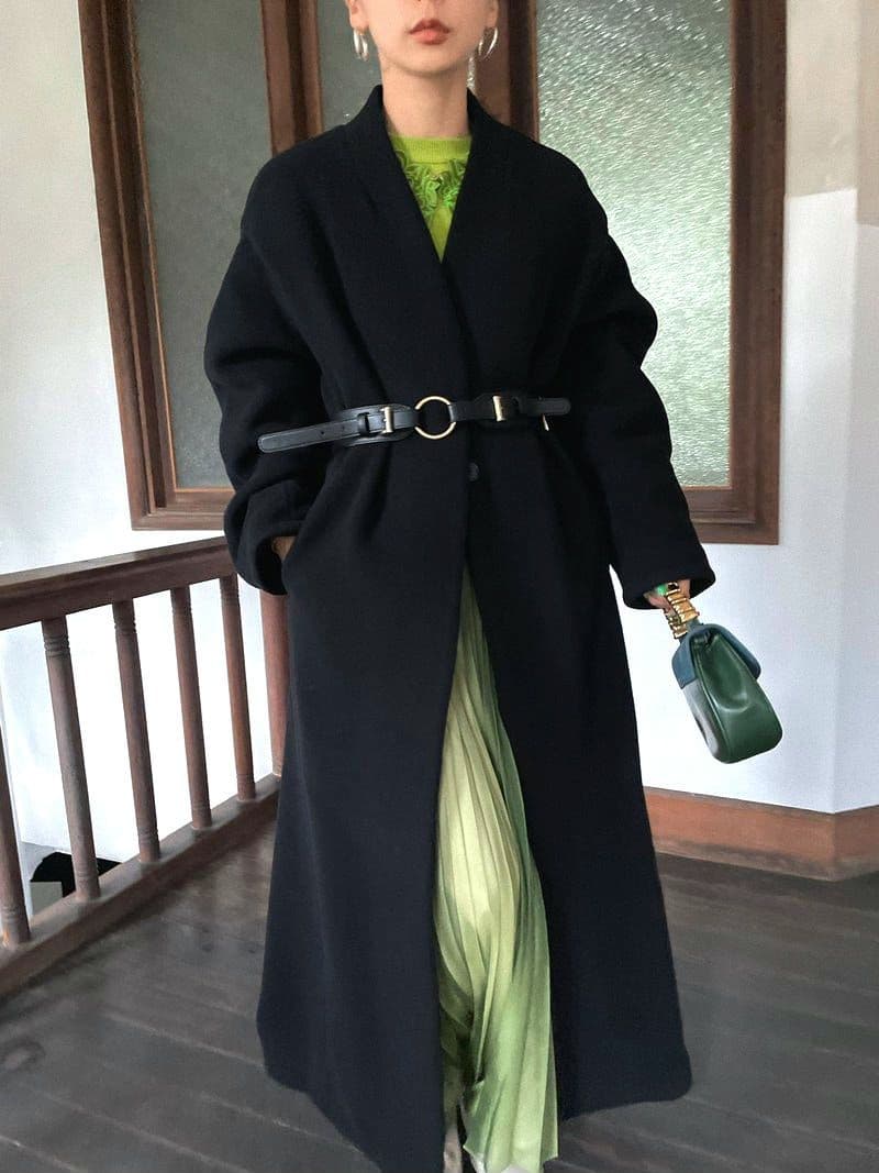 UND PLUMP SLEEVE BELTED COAT　ameri