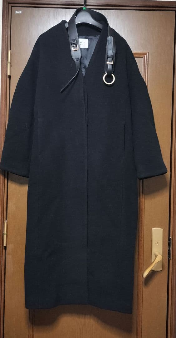 UND PLUMP SLEEVE BELTED COAT　ameri