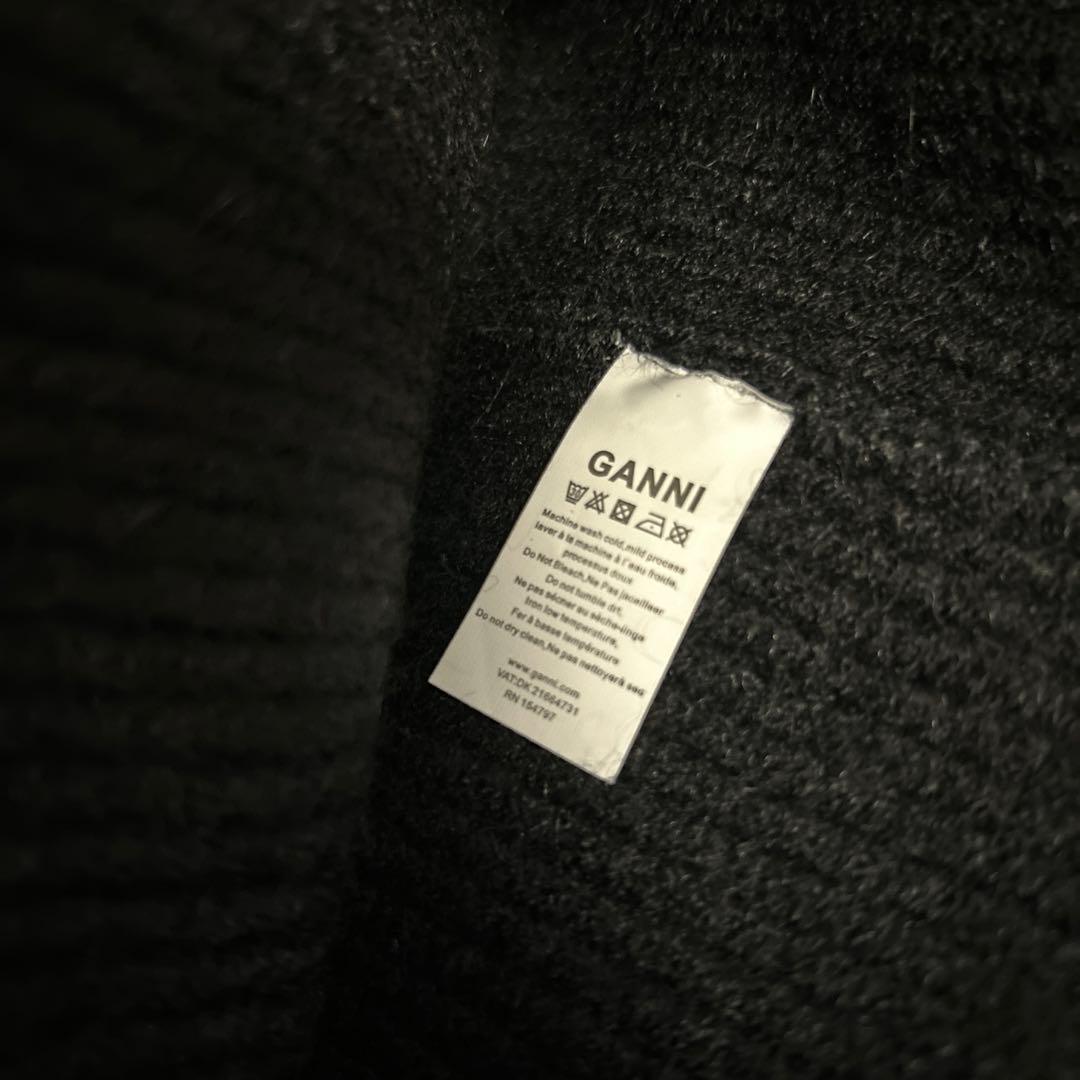 【新品未使用】GANNI ブラック　ニット帽　ビーニー