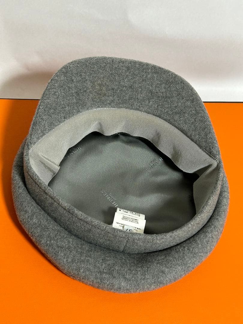 正規品・美品【HERMES】秋冬グレー カシミヤ100%キャスケット