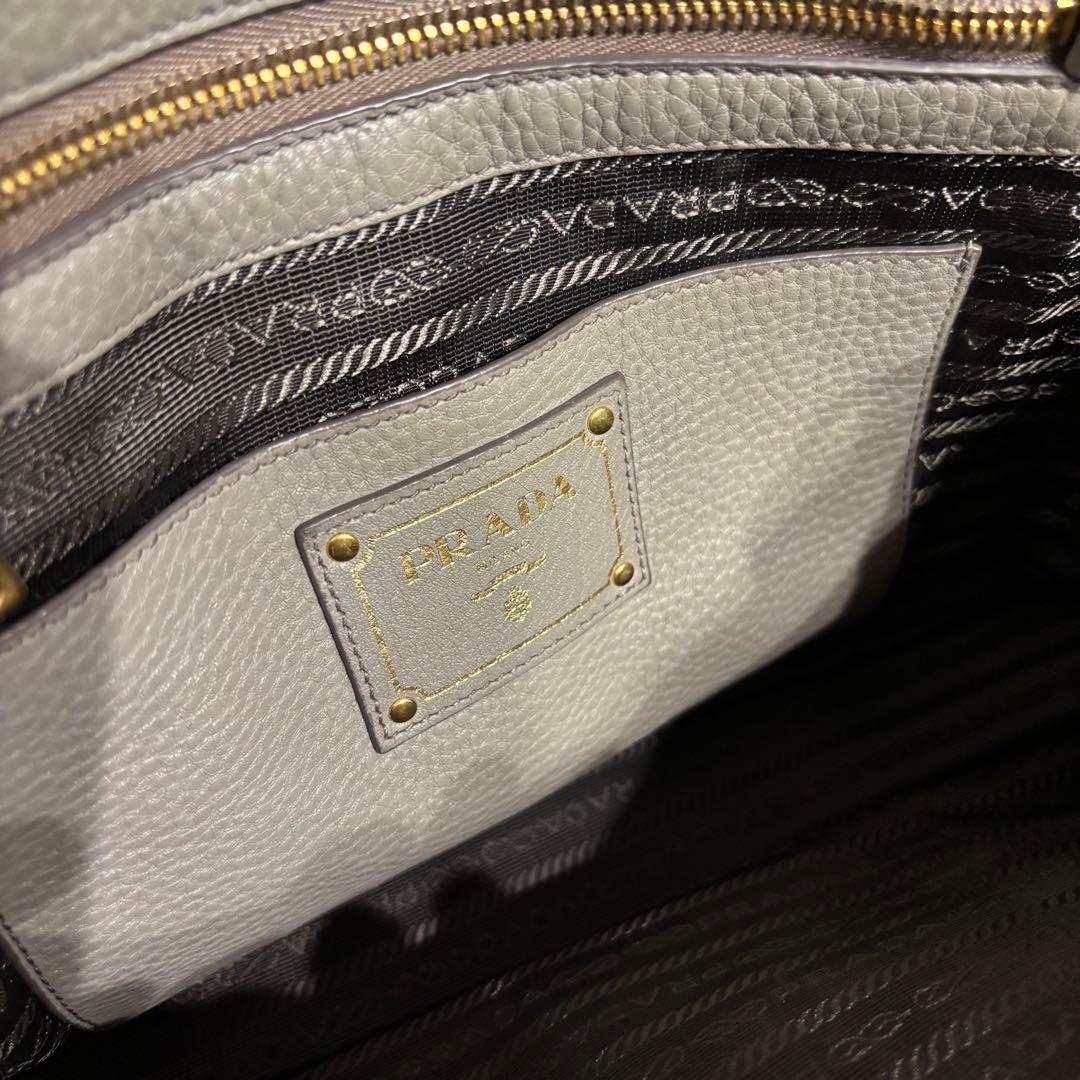 プラダ トートバッグ 2way ヴィッテロダイノ グレー 3室収納 ショルダー