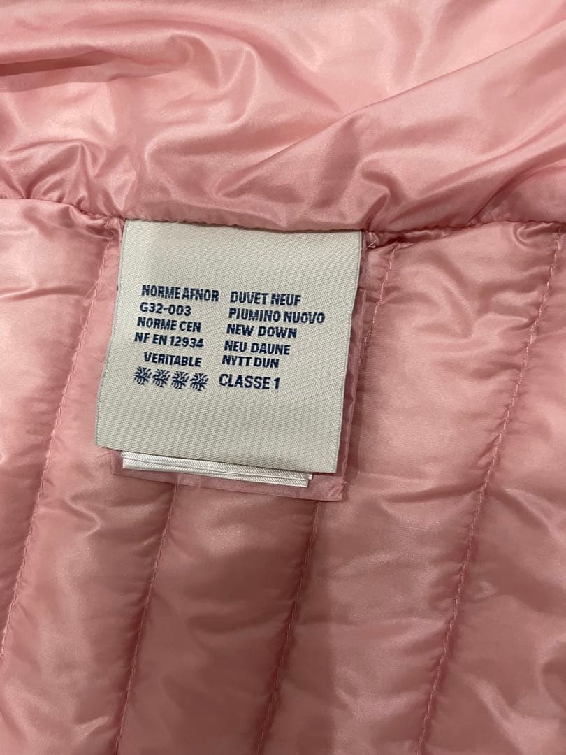 モンクレールMONCLERフード付きピンクダウンベストsize ０