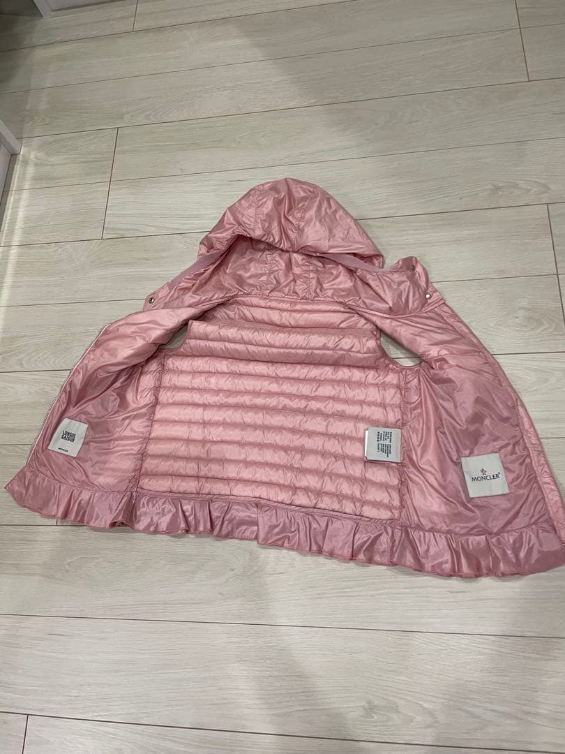 モンクレールMONCLERフード付きピンクダウンベストsize ０