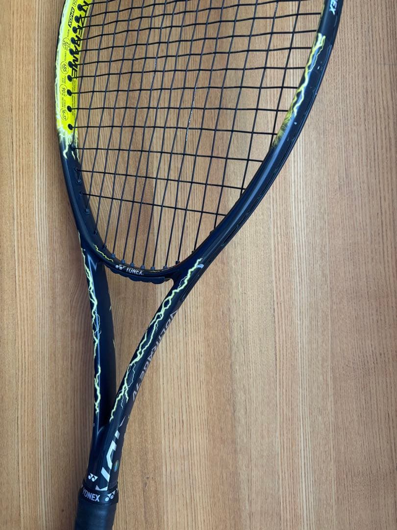 YONEX ボルトレイジ7V 軟式用ラケット