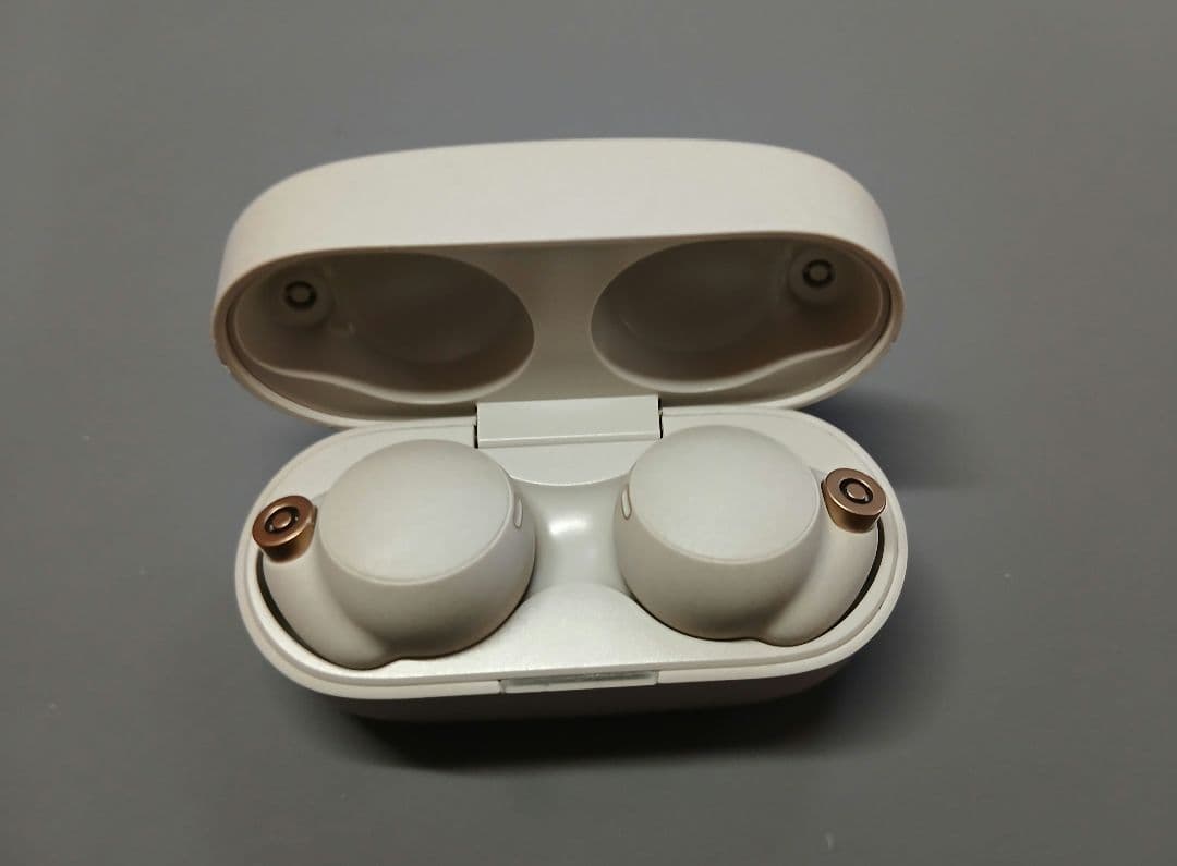 SONY　WF-1000XM4　ワイヤレス　ノイズキャンセリング　イヤホン　③