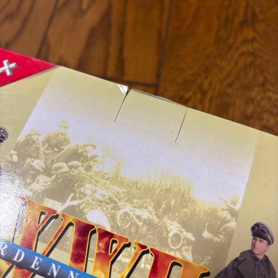 コンラッド・フュルスト少尉- 1/6 ニュージェネレーションアクションフィギュア