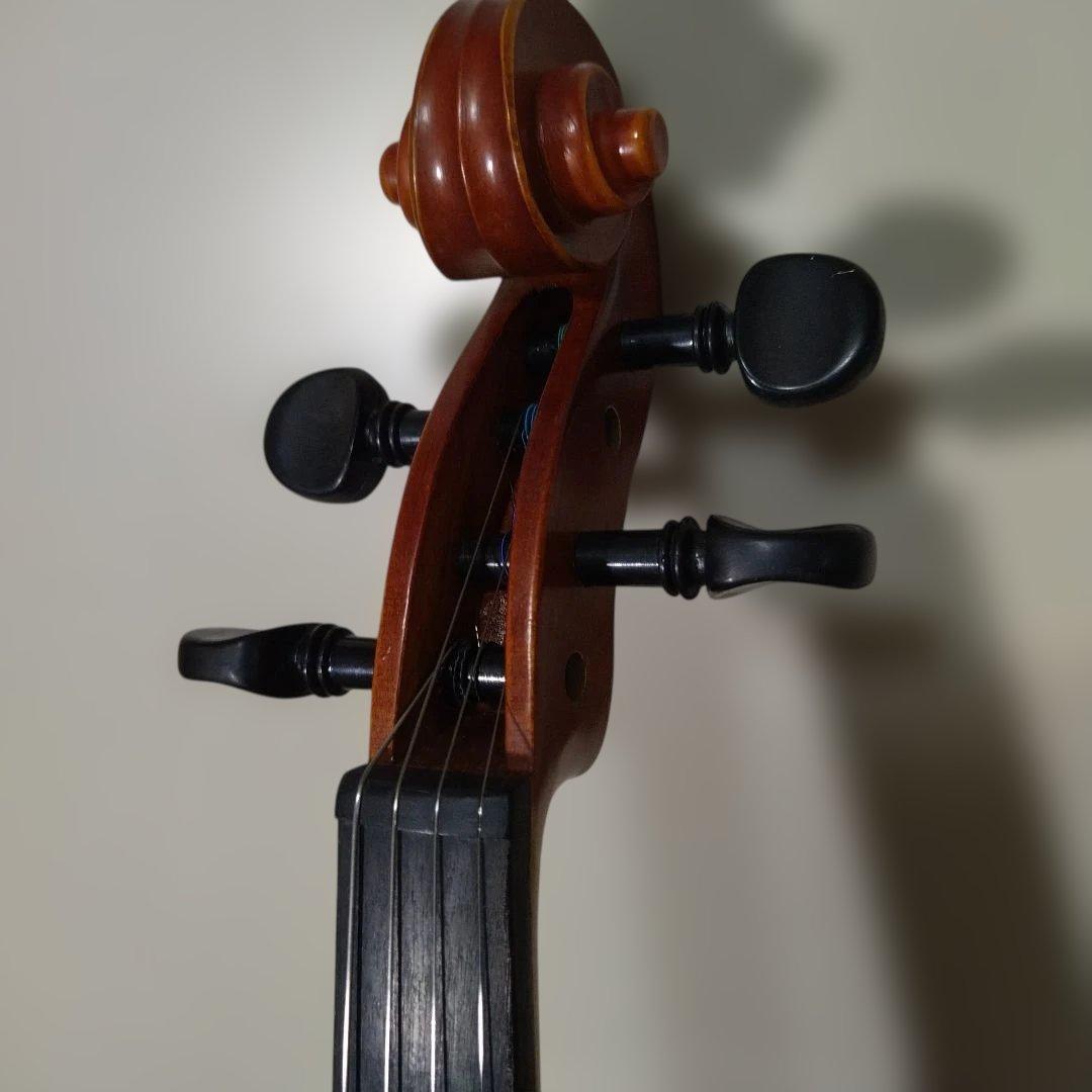 ♥スズキバイオリン4/4♥品番200♥製造年2000年♥弓、ケ―ス、松脂付き