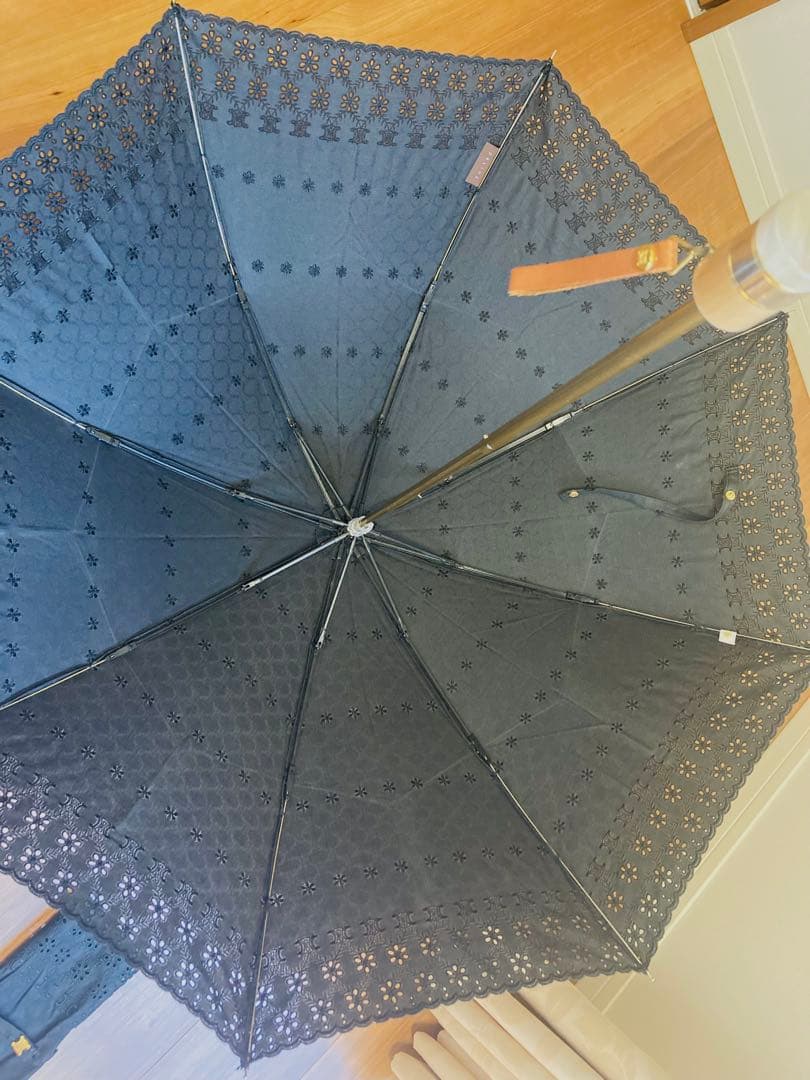 未使用　CELINE セリーヌ　マカダム総柄　日傘　ブラック