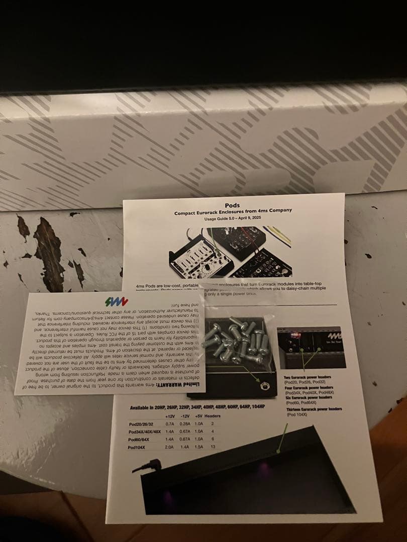 4ms POD64x powered モジュラーシンセ ケース