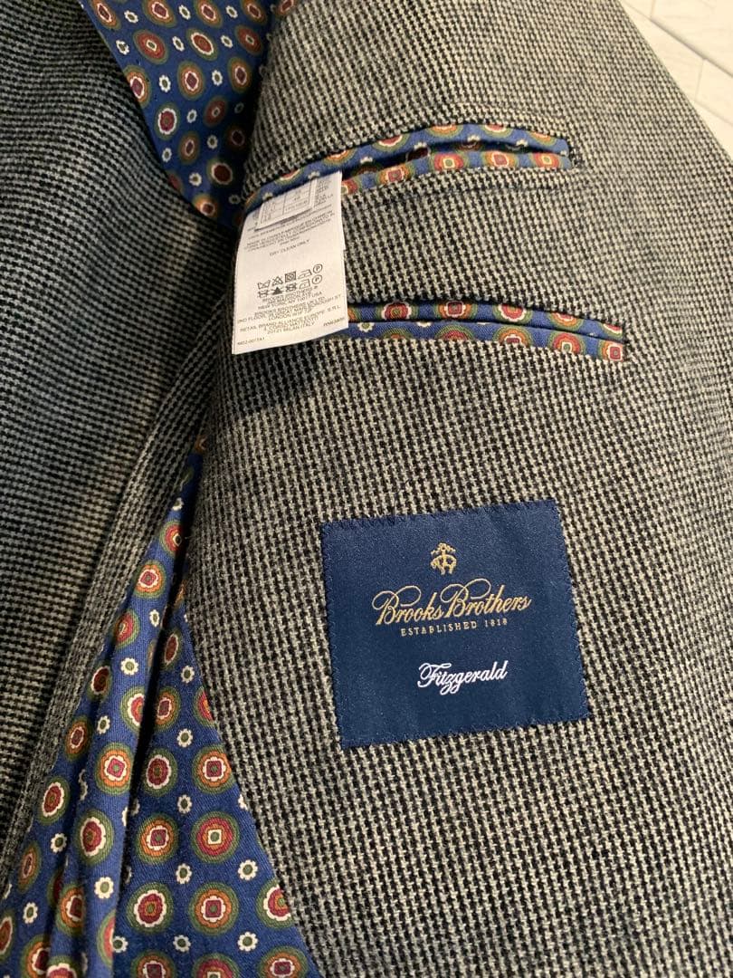 グレー ウール100%のテーラードジャケット