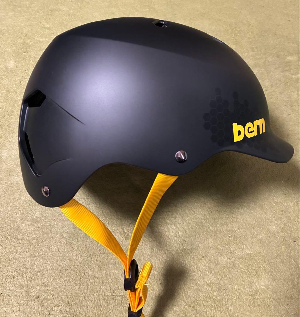★美品★BERN WATTS HARD HAT（JAPAN FIT）