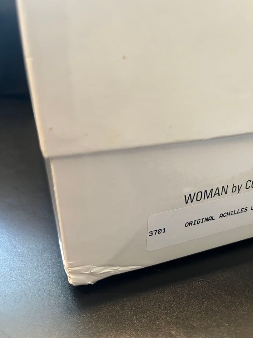 WOMAN by COMMON PROJECTS スニーカー 3701