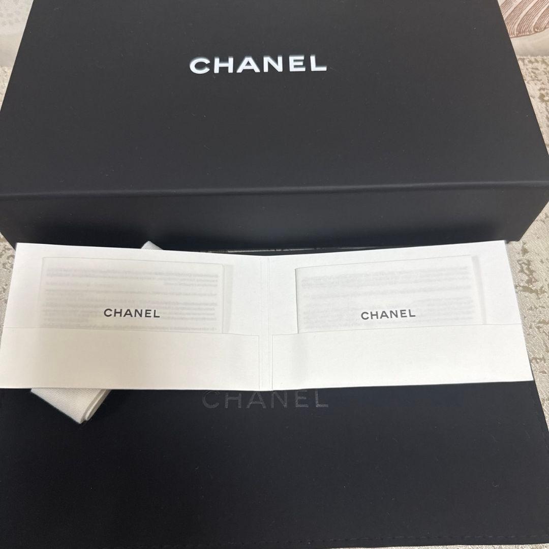 CHANELシャネル★AP4121ラムスキンスマホケース★iPhone15pro