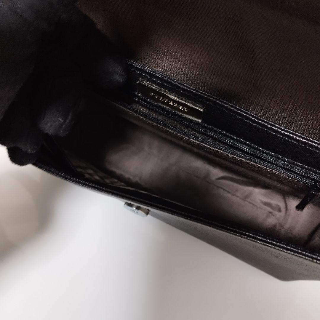 未使用金具シール付き☆　バーバリー　ワンショルダーバッグ　ロゴプレート　y2k