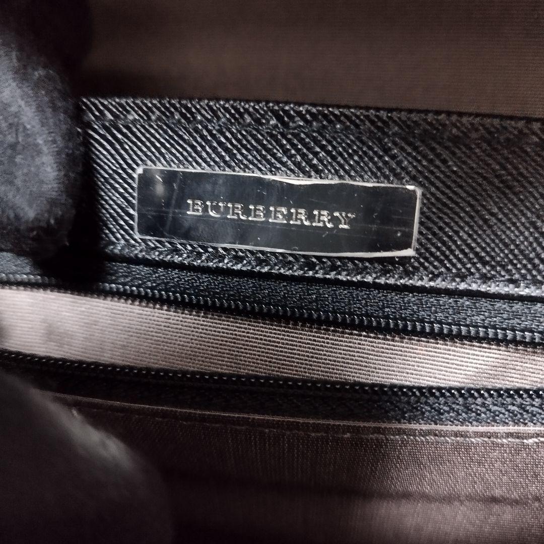 未使用金具シール付き☆　バーバリー　ワンショルダーバッグ　ロゴプレート　y2k