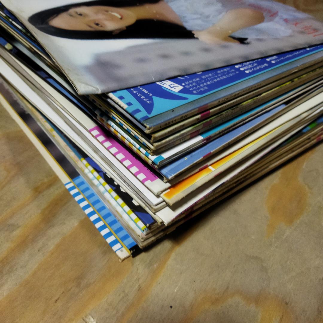 アグネス・チャン　写真集付き【22枚+写真集】TF0222-7 LPレコード