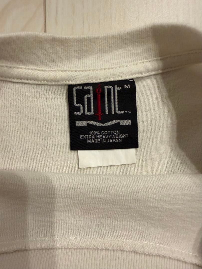 SAINT Mxxxxxx Heart Saint Tシャツ