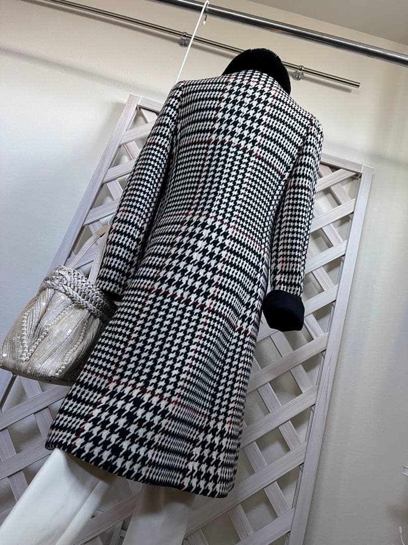 ⭐︎ M`s GRACY ⭐︎ 億ションから出てきてアウディに乗りこむオンナ