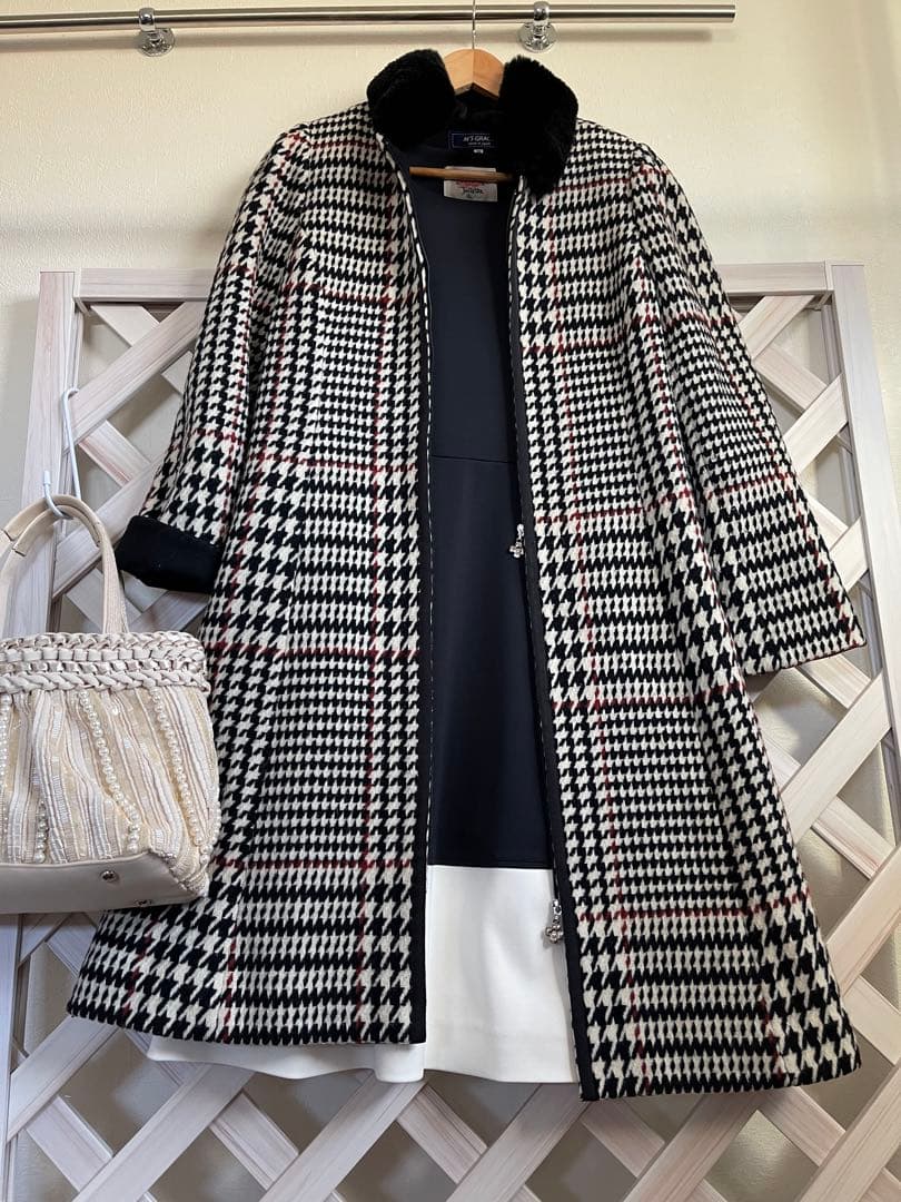 ⭐︎ M`s GRACY ⭐︎ 億ションから出てきてアウディに乗りこむオンナ