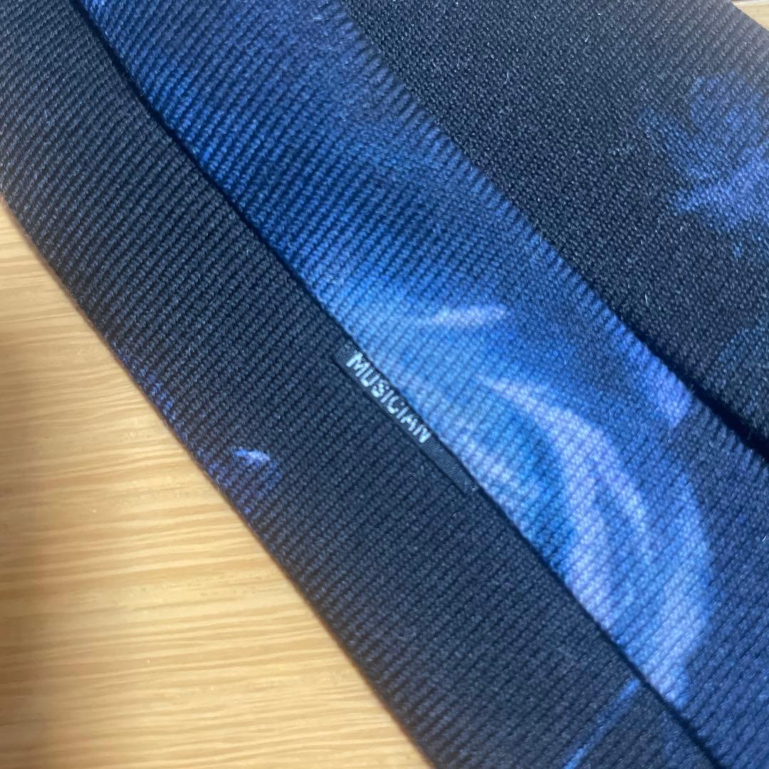 ラッドミュージシャン　花柄ネクタイ