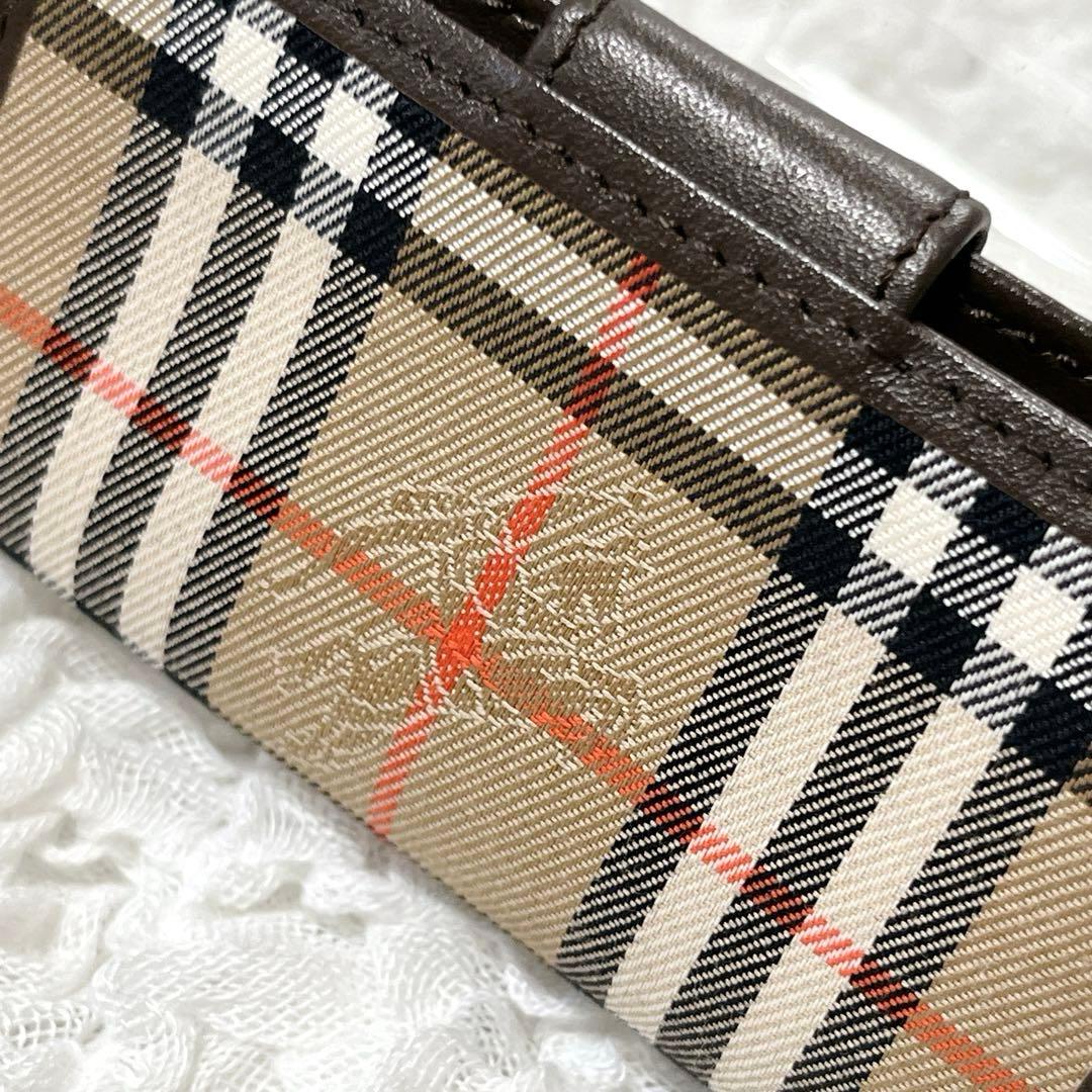 未使用✨Burberry バーバリー ノバチェック 4連キーケース シャドー