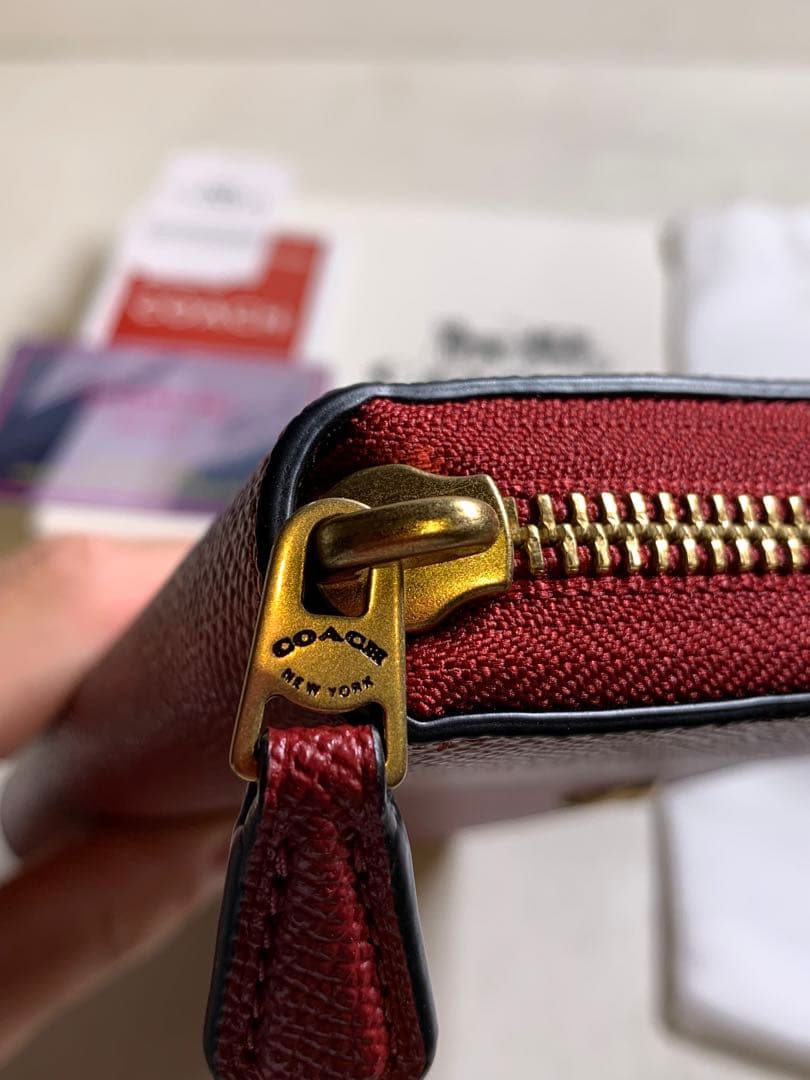 【新品未使用】COACH アコーディオン ジップ ウォレット　ボルドー