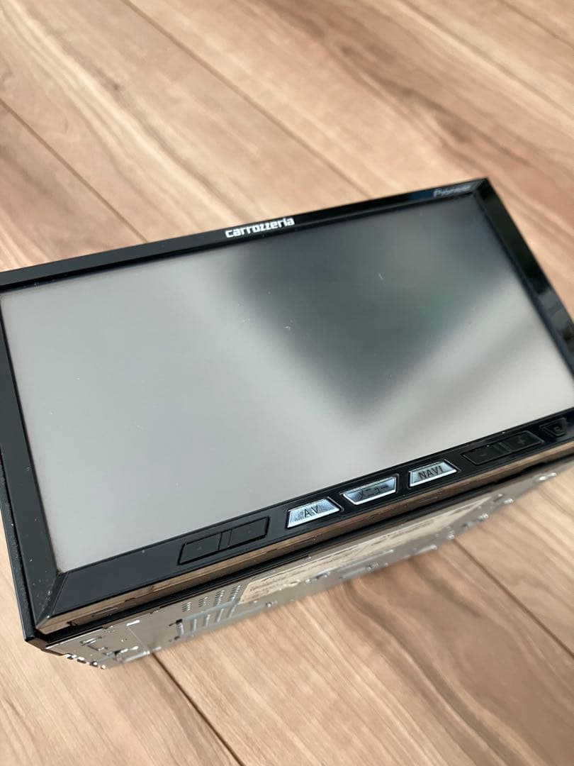 carrozzeria AVIC-ZH09CS カーナビ 7インチ ＊ジャンク品