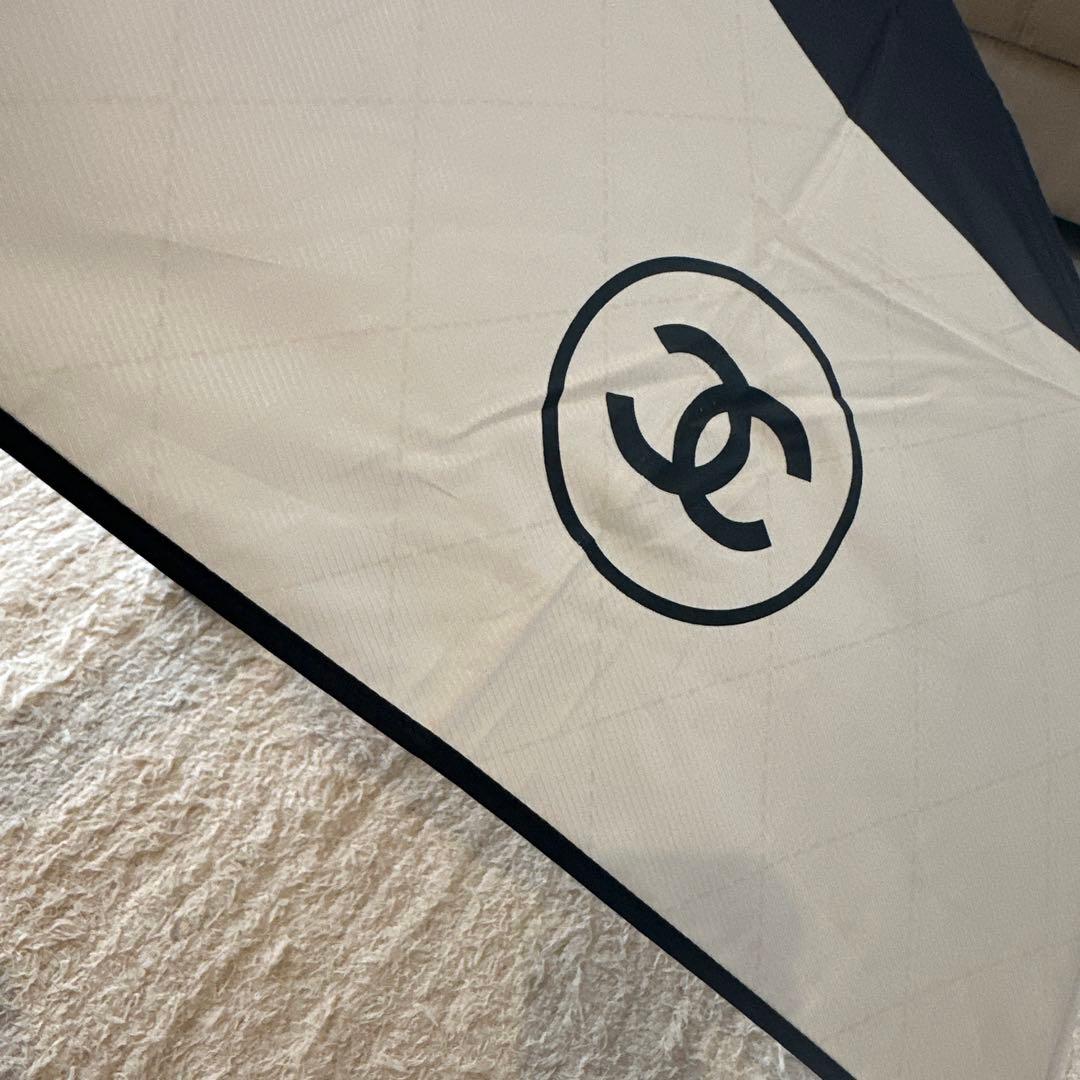 CHANEL 折り畳み傘