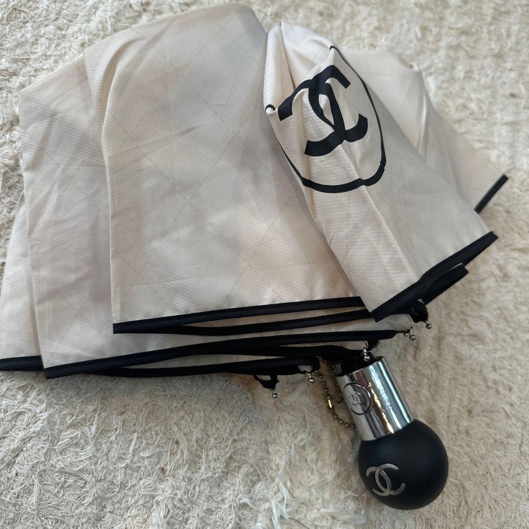 CHANEL 折り畳み傘