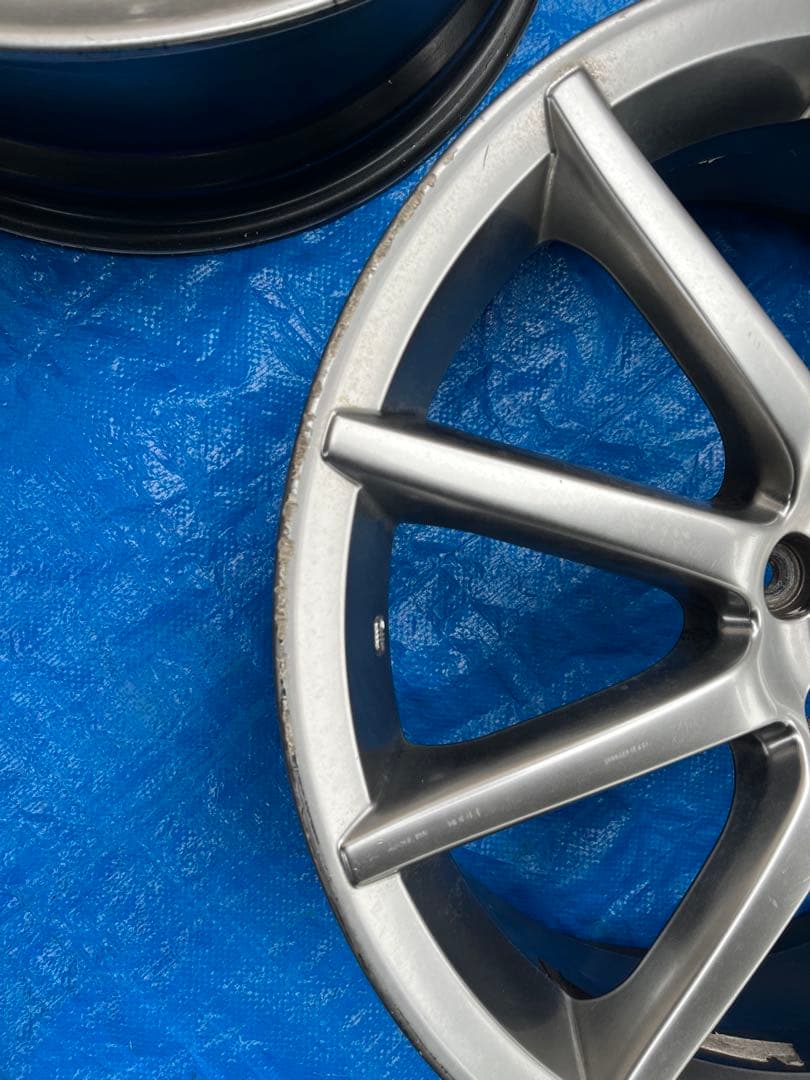 スバル純正　18インチアルミホイール　PCD100