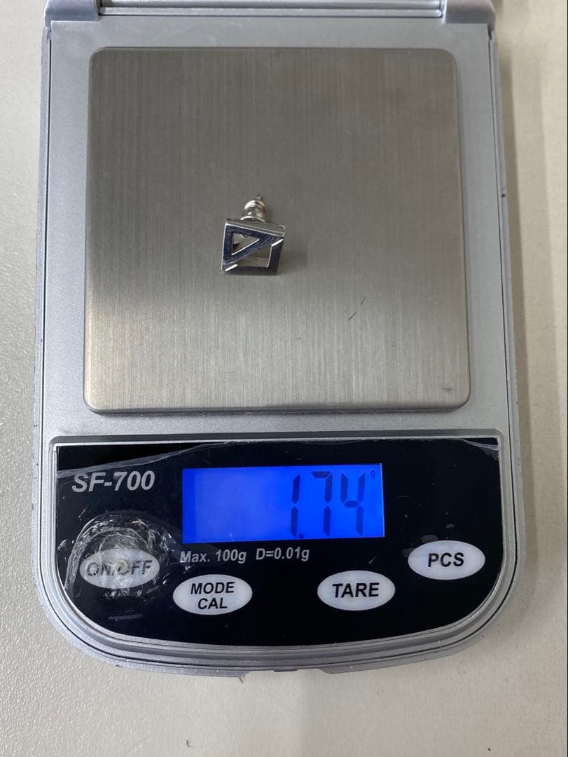 ⭐︎送料込み⭐︎DIOR ディオール　シルバーピアス　Ag925刻印　片耳のみ