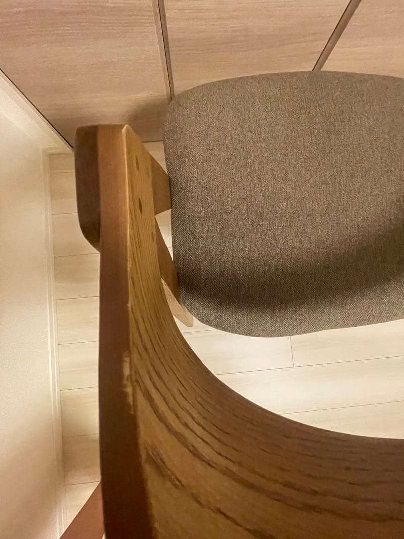 unico　ELEMT(エレムト)　チェア 木脚 ブラウン